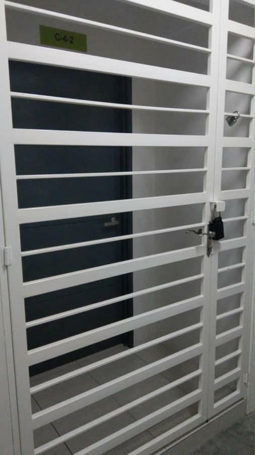Spacious & Cozy Condo - Hijauan Heights Block C Kajang Luaran gambar