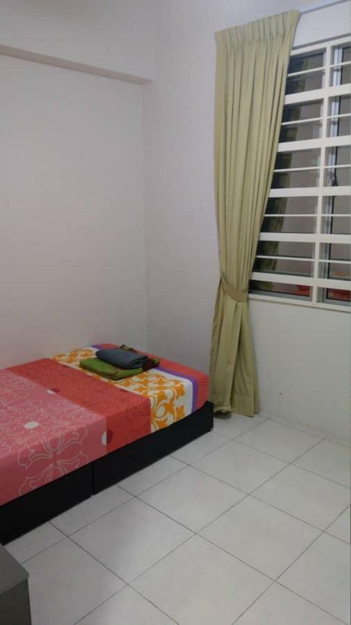 Spacious & Cozy Condo - Hijauan Heights Block C Kajang Luaran gambar