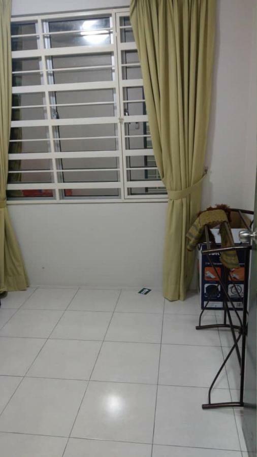 Spacious & Cozy Condo - Hijauan Heights Block C Kajang Luaran gambar